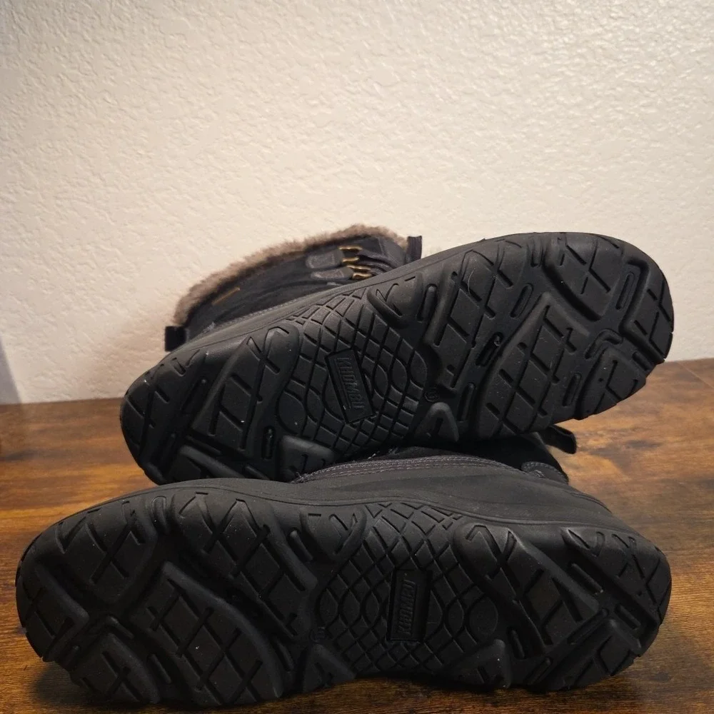 Khombu Slope Snow Boots Women 11 Black Faux Fur Trim Leather Winter Duck Boots